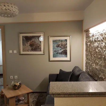 Apartman Secret Life
